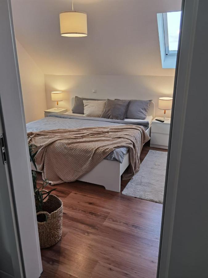 Stedinger Landhotel & Cafe Berne Bagian luar foto